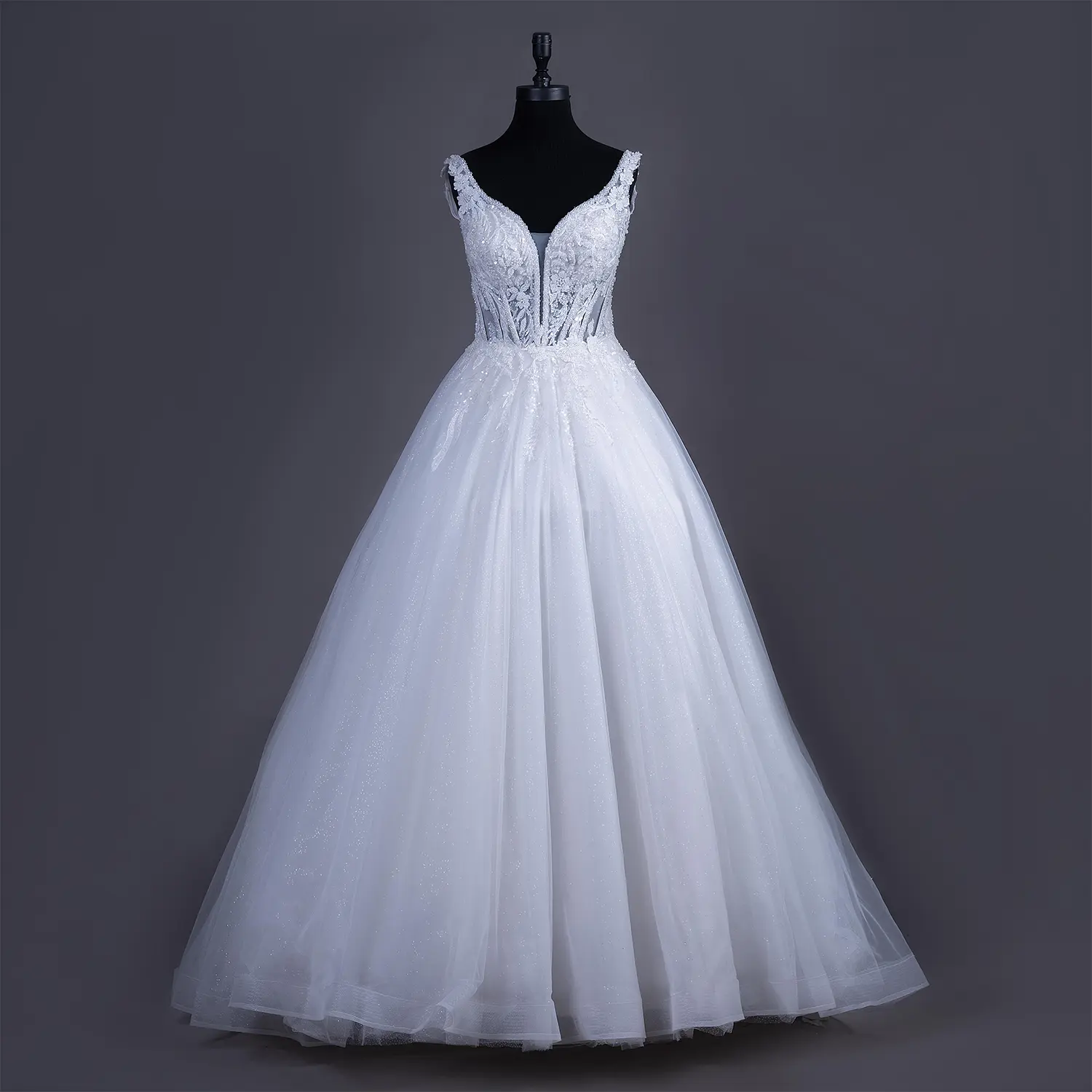 لباس عروس اروپایی یاس A.R لباس عروس اروپایی یاس A.R